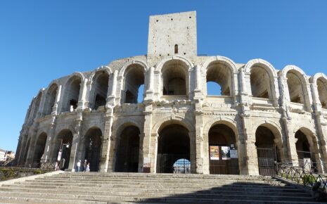 Visite Arles, Guide Conférencier Arles, Tourisme Arles, Visiter Arles, Arènes Arles