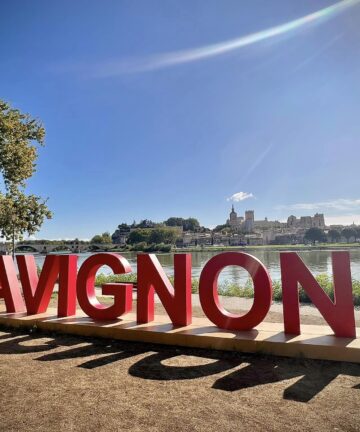 Excursion Marseille Avignon, Palais des Papes Avignon, Guide Avignon, Visite Guidée Avignon, Visiter Avignon