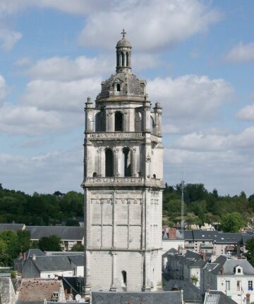 Loches