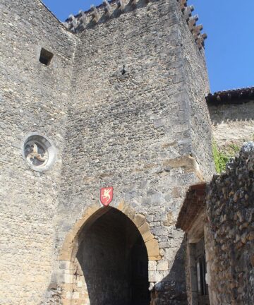 Pérouges